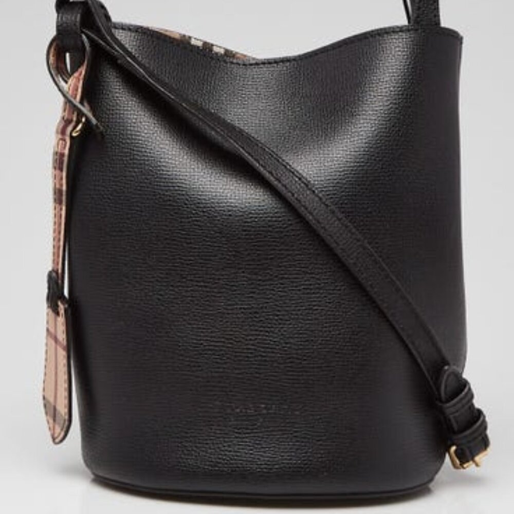 nwot Burberry Black Leather Lorne Bucket Bag